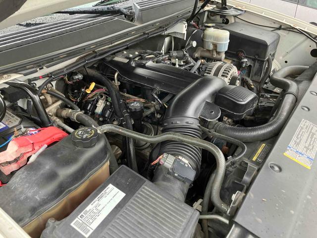 シボレーアバランチ ＬＴＺ　フリップダウンモニター　オートクルーズコントロール　ナビ　ＴＶ　バックカメラ　キーレスエントリー　電動格納ミラー　シートヒーター　シートエアコン　オートライト　アルミホイール　ＥＳＣ（23枚目）