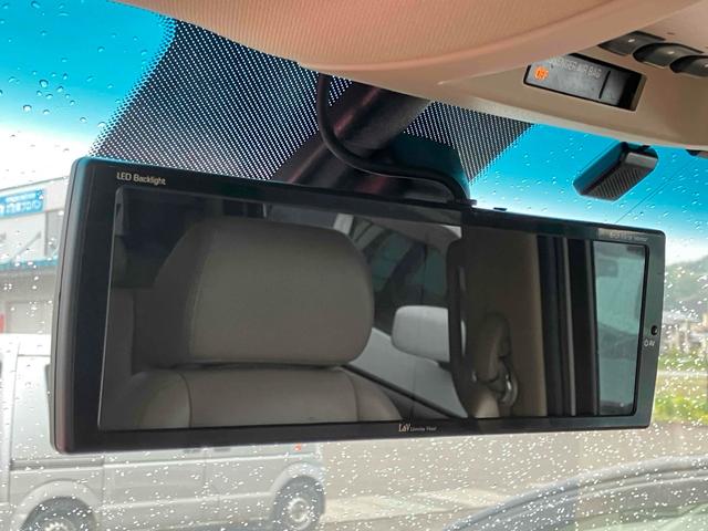 シボレーアバランチ ＬＴＺ　フリップダウンモニター　オートクルーズコントロール　ナビ　ＴＶ　バックカメラ　キーレスエントリー　電動格納ミラー　シートヒーター　シートエアコン　オートライト　アルミホイール　ＥＳＣ（29枚目）