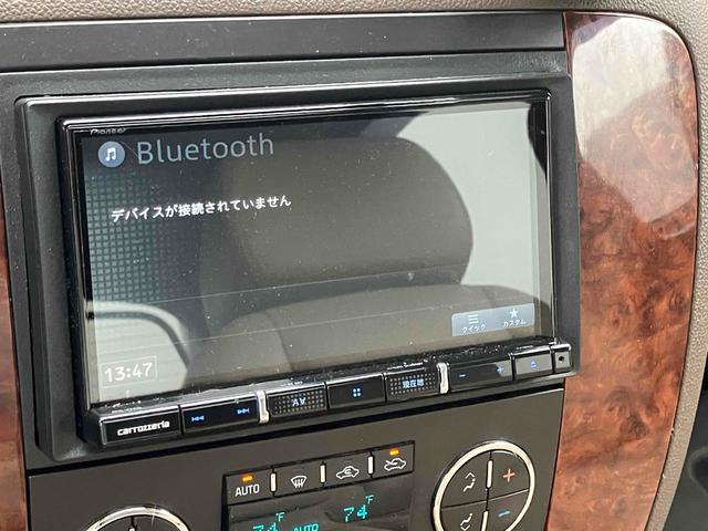 シボレーアバランチ ＬＴＺ　フリップダウンモニター　オートクルーズコントロール　ナビ　ＴＶ　バックカメラ　キーレスエントリー　電動格納ミラー　シートヒーター　シートエアコン　オートライト　アルミホイール　ＥＳＣ（31枚目）