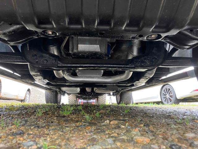 シボレーアバランチ ＬＴＺ　フリップダウンモニター　オートクルーズコントロール　ナビ　ＴＶ　バックカメラ　キーレスエントリー　電動格納ミラー　シートヒーター　シートエアコン　オートライト　アルミホイール　ＥＳＣ（59枚目）