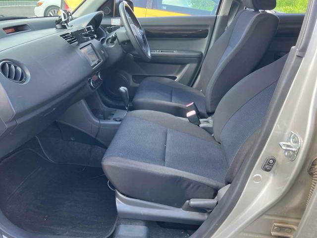 スイフト １．３ＸＧ　ドライブレコーダー　バックカメラ　ＴＶ　アルミホイール　キーレスエントリー　電動格納ミラー　ＡＴ　盗難防止システム　衝突安全ボディ　ＡＢＳ　ＣＤ　ＤＶＤ再生　ミュージックプレイヤー接続可　エアコン（28枚目）