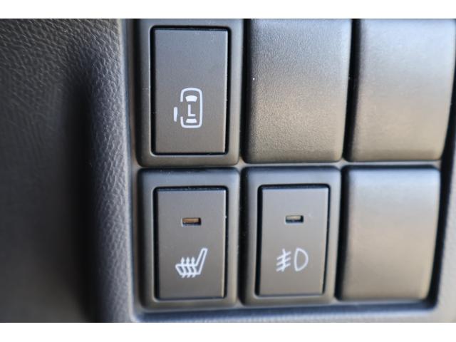 ルークス ハイウェイスター　両側スライド・片側電動　オートライト　ＨＩＤ　スマートキー　シートヒーター　ベンチシート　ＣＶＴ　盗難防止システム　ＡＢＳ　ＣＤ　アルミホイール　衝突安全ボディ　エアコン　パワーステアリング（3枚目）