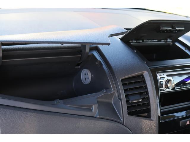 ルークス ハイウェイスター　両側スライド・片側電動　オートライト　ＨＩＤ　スマートキー　シートヒーター　ベンチシート　ＣＶＴ　盗難防止システム　ＡＢＳ　ＣＤ　アルミホイール　衝突安全ボディ　エアコン　パワーステアリング（9枚目）