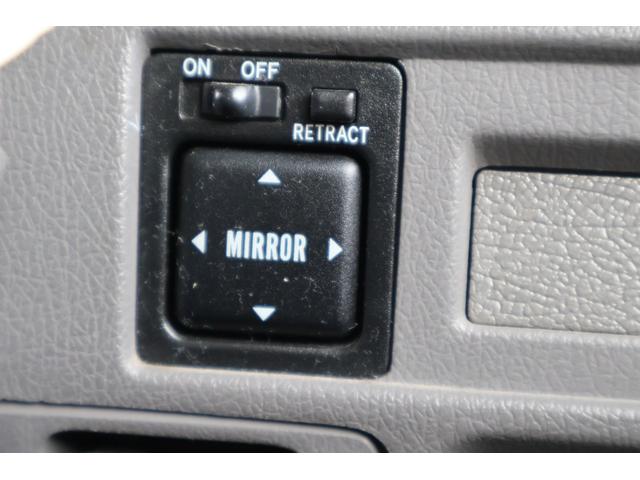 コースター 　ＬＸ　バス　ナビ　バックカメラ　電動格納ミラー　ＣＤ　ＤＶＤ再生（12枚目）