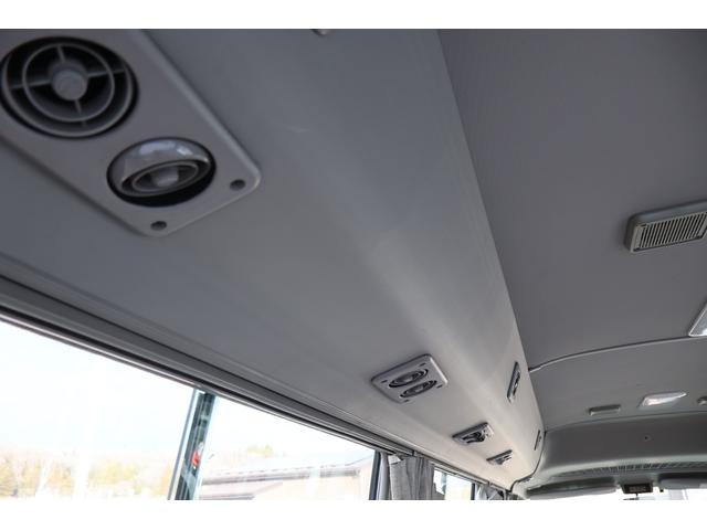 コースター 　ＬＸ　バス　ナビ　バックカメラ　電動格納ミラー　ＣＤ　ＤＶＤ再生（18枚目）