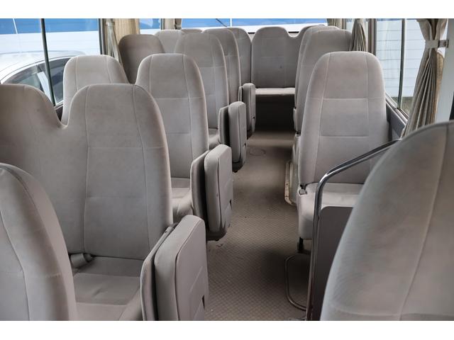 コースター 　ＬＸ　バス　ナビ　バックカメラ　電動格納ミラー　ＣＤ　ＤＶＤ再生（19枚目）