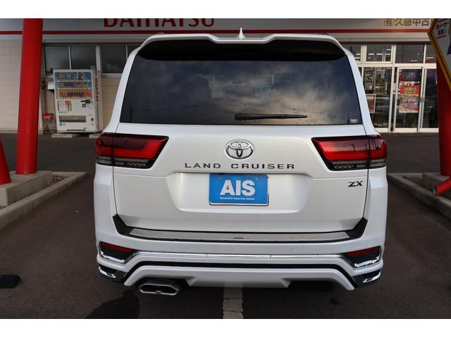 ランドクルーザー ＺＸ　４ＷＤ　全周囲カメラ　クリアランスソナー　オートクルーズコントロール　レーンアシスト　パワーシート　衝突被害軽減システム　ターボ　ＴＶ　オートマチックハイビーム　オートライト　ＬＥＤヘッドランプ（2枚目）