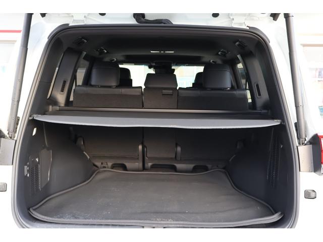 ランドクルーザー ＺＸ　４ＷＤ　全周囲カメラ　クリアランスソナー　オートクルーズコントロール　レーンアシスト　パワーシート　衝突被害軽減システム　ターボ　ＴＶ　オートマチックハイビーム　オートライト　ＬＥＤヘッドランプ（3枚目）