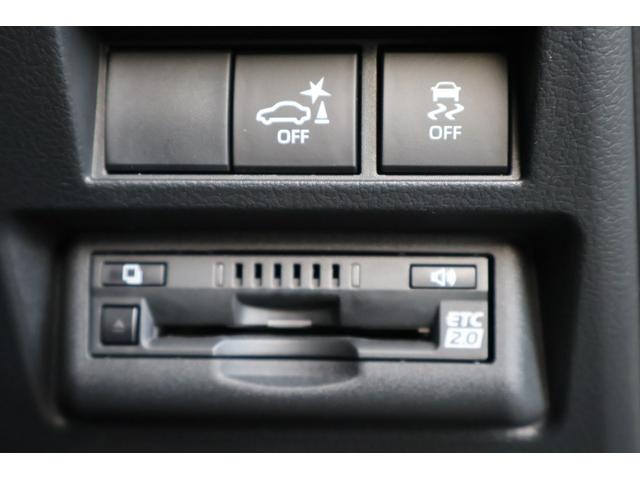 ランドクルーザー ＺＸ　４ＷＤ　全周囲カメラ　クリアランスソナー　オートクルーズコントロール　レーンアシスト　パワーシート　衝突被害軽減システム　ターボ　ＴＶ　オートマチックハイビーム　オートライト　ＬＥＤヘッドランプ（12枚目）