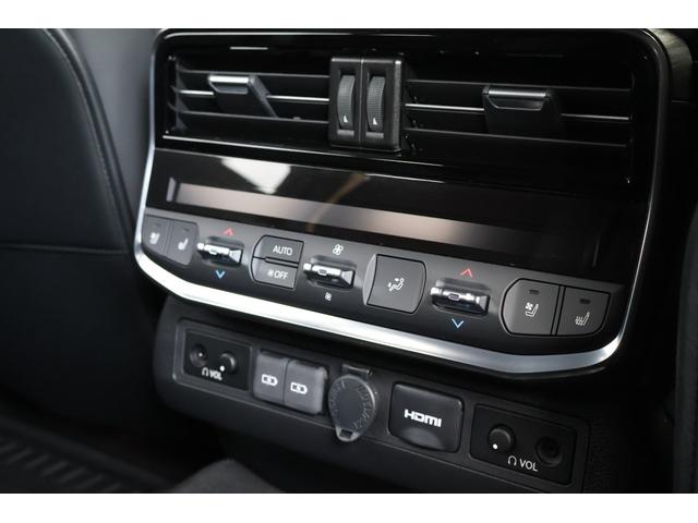 ランドクルーザー ＺＸ　４ＷＤ　全周囲カメラ　クリアランスソナー　オートクルーズコントロール　レーンアシスト　パワーシート　衝突被害軽減システム　ターボ　ＴＶ　オートマチックハイビーム　オートライト　ＬＥＤヘッドランプ（38枚目）