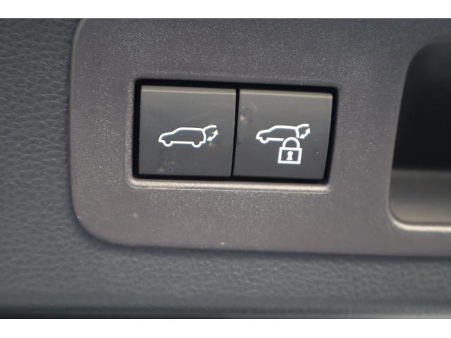 ランドクルーザー ＺＸ　４ＷＤ　全周囲カメラ　クリアランスソナー　オートクルーズコントロール　レーンアシスト　パワーシート　衝突被害軽減システム　ターボ　ＴＶ　オートマチックハイビーム　オートライト　ＬＥＤヘッドランプ（46枚目）