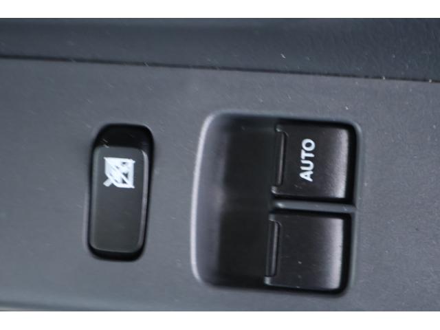 クリッパートラック ＤＸ　４ＷＤ　クリアランスソナー　ドライブレコーダー　アイドリングストップ　ＥＳＣ　エアコン　運転席エアバッグ（9枚目）