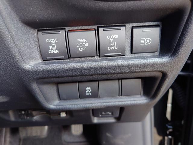 シエンタ ハイブリッドＺ　４ＷＤ　バックカメラ　ナビ　オートクルーズコントロール　レーンアシスト　衝突被害軽減システム　両側電動スライドドア　オートマチックハイビーム　オートライト　ＬＥＤヘッドランプ　スマートキー（8枚目）