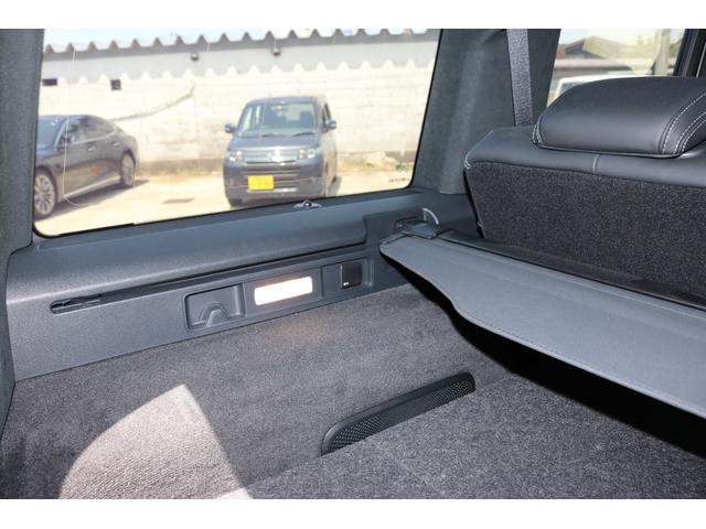 Ｇクラス Ｇ４００ｄ　ＡＭＧライン　右ハンドル　４ＷＤ　サンルーフ　ドライブレコーダー　ＥＴＣ　クリアランスソナー　オートクルーズコントロール　レーンアシスト　パワーシート　衝突被害軽減システム　　ナビ　オートライト　ＬＥＤヘッドランプ（12枚目）