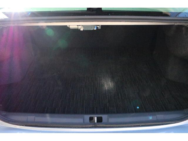 インプレッサＧ４ ２．０ｉ－Ｓアイサイト　フルオートエアコン　前席シートヒーター　Ｐシート　ＬＥＤライト　盗難防止システム　クルコン　キーレス　アイドリングＳ　ＡＷＤ　ＡＢＳ　横滑防止装置　レーンキープ　パワーウィンドウ　パワーステアリング（18枚目）