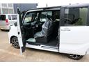 カスタムＸ　４ＷＤ　両側電動スライドドア　ＴＶ　クリアランスソナー　レーンアシスト　衝突被害軽減システム　オートライト　ＬＥＤヘッドランプ　スマートキー　アイドリングストップ　シートヒーター　ベンチシート　ＣＶＴ（32枚目）