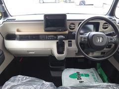 運転者にとっては日々使用することとなる運転席です。運転席が快適だと運転に集中することができますね。 2