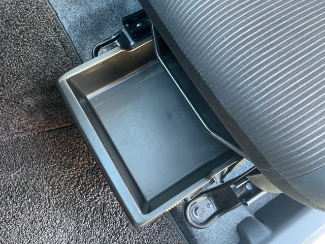 デイズ ハイウェイスター　Ｇ　車検Ｒ８年７月　アイドリングストップ　ルームミラー内蔵全周囲カメラ　バックカメラ　ＨＤＤナビ　フルセグＴＶ　タッチパネル式オートエアコン（40枚目）