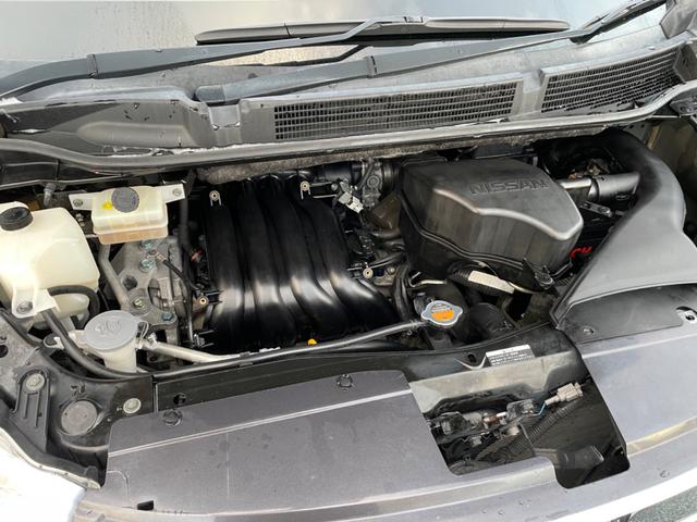セレナ ライダー　車検Ｒ８年２月　パノラミックルーフ　アイドリングストップ　クルーズコントロール　横滑り防止装置　障害物センサー　全周囲カメラ　バックカメラ　両側電動スライドドア　純正ナビ　フルセグＴＶ　後席モニター（19枚目）
