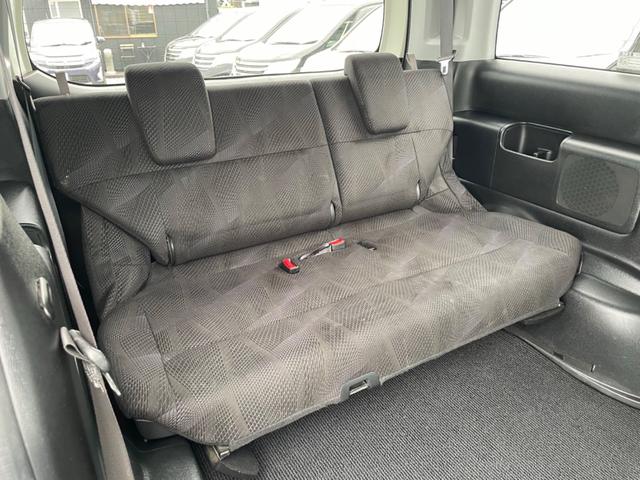 ステップワゴンスパーダ Ｓ　片側電動スライドドア　ドライブレコーダー　純正ナビ　フルセグＴＶ　バックカメラ　後席モニター　ＥＴＣ（45枚目）