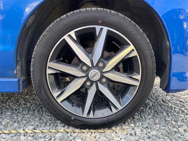 デイズルークス ハイウェイスター　Ｘ　Ｖセレクション　４ＷＤ　車検Ｒ８年４月　衝突被害軽減ブレーキ　アイドリングストップ　横滑り防止装置　全周囲カメラ　オートハイビーム　両側電動スライドドア　ハーフレザーシート　ＳＤナビ　Ｂｌｕｅｔｏｏｔｈオーディオ（15枚目）