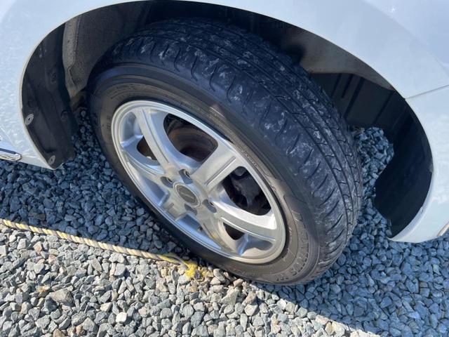 ミラジーノ プレミアムＸ　車検Ｒ９年４月　タイミングベルト交換記録有り　ハーフレザーシート　社外ＣＤデッキ　ウッドパネル　ｍｏｍｏウッドステアリング　キーレスエントリー（18枚目）