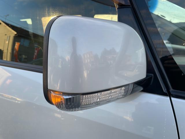 デリカD:5 G ナビパッケージ 切替4WD 車検R8年3月 ヒッチメンバー付き クルーズコントロール 横滑り防止装置 フロントカメラ サイドカメラ バックカメラ 片側電動スライドドア HDDナビ フルセグTV ETC(16枚目)