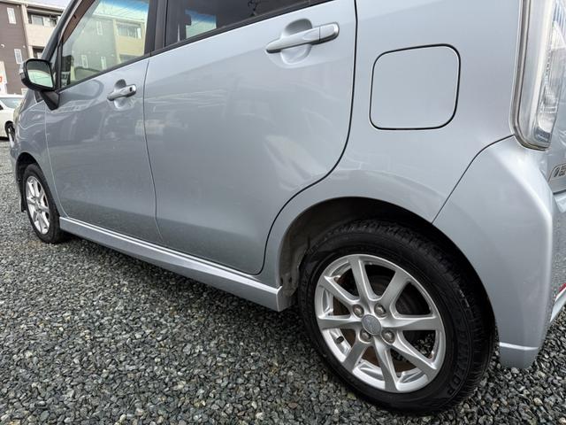 ムーヴ カスタム　Ｘ　ＳＡ　４ＷＤ　車検Ｒ８年９月　衝突被害軽減ブレーキ　アイドリングストップ　横滑り防止装置　ＳＤナビ　フルセグＴＶ（11枚目）