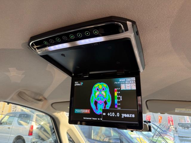 セレナ ハイウェイスター　Ｖセレクション　クルーズコントロール　アイドリングストップ　横滑り防止装置　両側電動スライドドア　ＳＤナビ　フルセグＴＶ　Ｂｌｕｅｔｏｏｔｈオーディオ　バックカメラ　後席モニター　ＥＴＣ　ドライブレコーダー（45枚目）