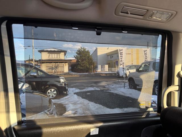 セレナ ハイウェイスター　Ｖセレクション　クルーズコントロール　アイドリングストップ　横滑り防止装置　両側電動スライドドア　ＳＤナビ　フルセグＴＶ　Ｂｌｕｅｔｏｏｔｈオーディオ　バックカメラ　後席モニター　ＥＴＣ　ドライブレコーダー（47枚目）