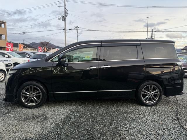 エルグランド ２５０ハイウェイスターアーバンクロム　横滑り防止装置　両側電動スライドドア　ハーフレザーシート　ＨＤＤナビ　フルセグＴＶ　Ｂｌｕｅｔｏｏｔｈオーディオ　バックカメラ　後席モニター　ＥＴＣ（8枚目）