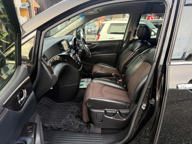 エルグランド ２５０ハイウェイスターアーバンクロム　横滑り防止装置　両側電動スライドドア　ハーフレザーシート　ＨＤＤナビ　フルセグＴＶ　Ｂｌｕｅｔｏｏｔｈオーディオ　バックカメラ　後席モニター　ＥＴＣ（48枚目）