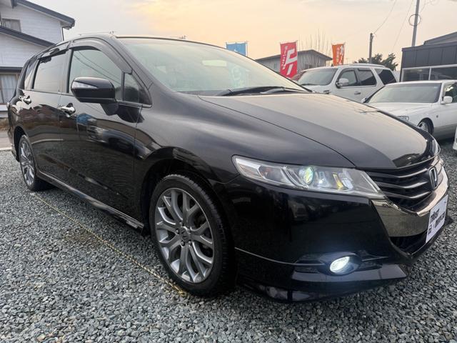 オデッセイ アブソルート　４ＷＤ　車検Ｒ８年５月　クルーズコントロール　横滑り防止装置　パドルシフト　ハーフレザーシート　純正ナビ　フルセグＴＶ　Ｂｌｕｅｔｏｏｔｈオーディオ　バックカメラ　エンジンスターター（12枚目）