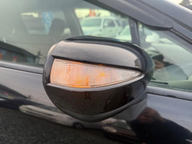 オデッセイ アブソルート　４ＷＤ　車検Ｒ８年５月　クルーズコントロール　横滑り防止装置　パドルシフト　ハーフレザーシート　純正ナビ　フルセグＴＶ　Ｂｌｕｅｔｏｏｔｈオーディオ　バックカメラ　エンジンスターター（14枚目）