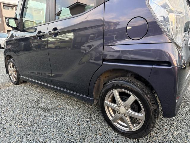 デイズルークス ハイウェイスター S 4WD 車検R9年9月 アイドリングストップ 両側スライドドア 純正CDデッキ タッチパネル式オートエアコン ETC(11枚目)