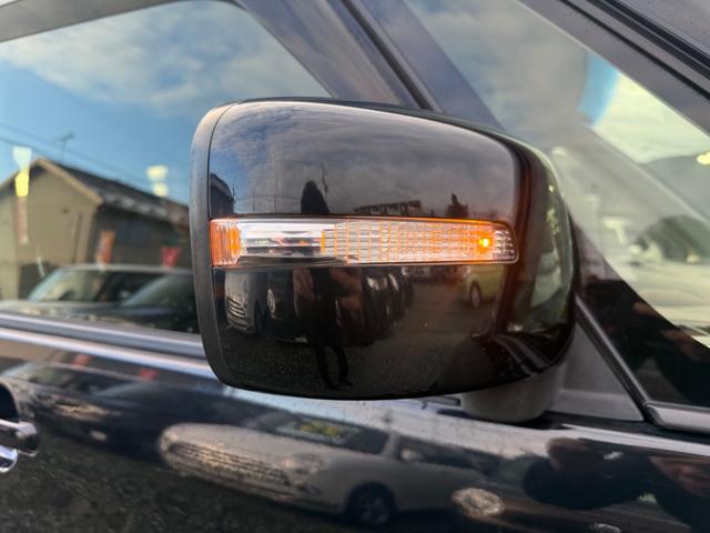 ソリオバンディット ＤＪＥ　４ＷＤ　衝突被害軽減ブレーキ　クルーズコントロール　アイドリングストップ　横滑り防止装置　両側電動スライドドア　ＳＤナビ　ワンセグＴＶ　バックカメラ　前席シートヒーター　エンジンスターター　ＥＴＣ（15枚目）