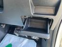 Ｚ　横滑り防止装置　両側電動スライドドア　パドルシフト　ＨＤＤナビ　フルセグＴＶ　バックカメラ（29枚目）
