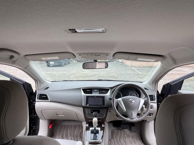 シルフィ １．８Ｇ　ナビ　ＴＶ　バックカメラ　トランクスルー（14枚目）