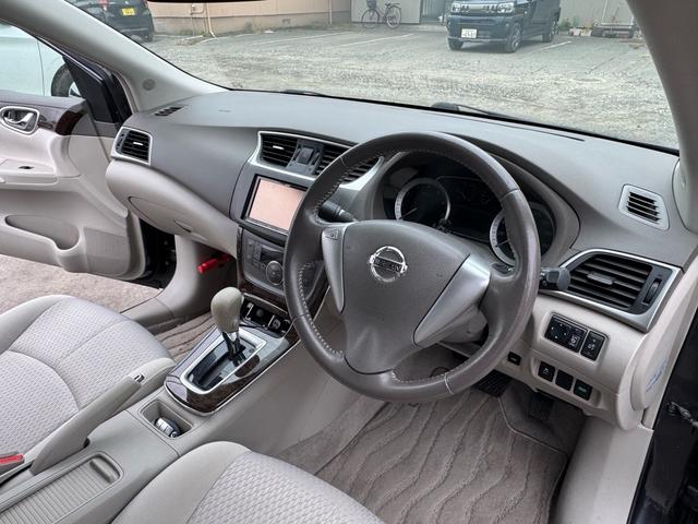 シルフィ １．８Ｇ　ナビ　ＴＶ　バックカメラ　トランクスルー（15枚目）