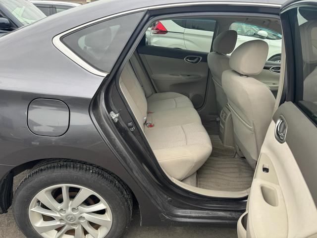 シルフィ １．８Ｇ　ナビ　ＴＶ　バックカメラ　トランクスルー（28枚目）