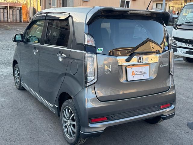 Ｎ－ＷＧＮカスタム Ｇ・Ａパッケージ　４ＷＤ　　純正ディスプレイオーディオ　純正１４インチアルミホイール　オートクルーズコントロール（9枚目）