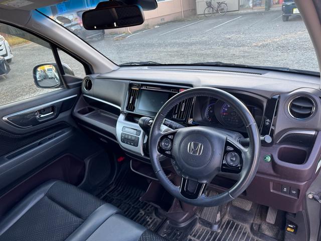 Ｎ－ＷＧＮカスタム Ｇ・Ａパッケージ　４ＷＤ　　純正ディスプレイオーディオ　純正１４インチアルミホイール　オートクルーズコントロール（16枚目）