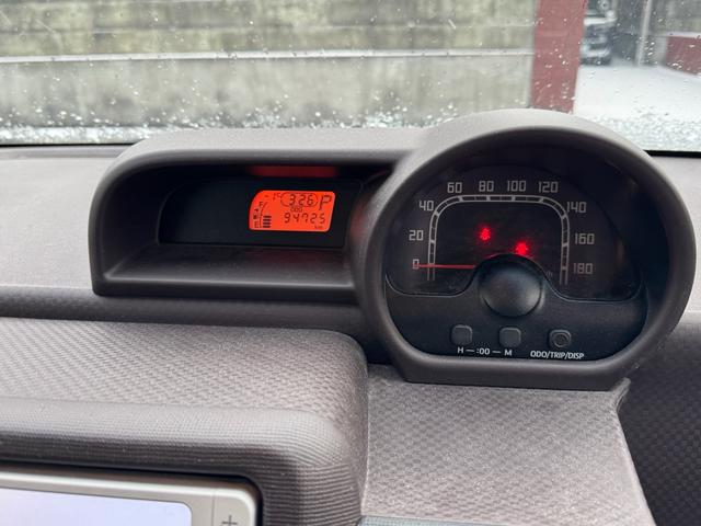 ポルテ Ｆ　４ＷＤ　寒冷地仕様　純正ナビゲーション　ＥＴＣ　１５インチ社外アルミホイール　助手席側オートスライドドア（47枚目）