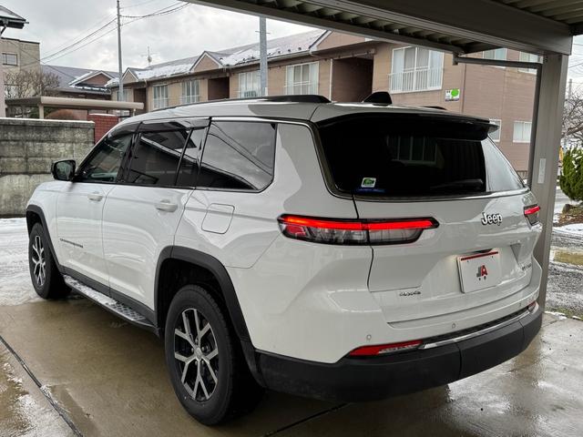 ジープ・グランドチェロキーL リミテッド 4X4 アルパインスピーカー 社外ドライブレコーダー(5枚目)