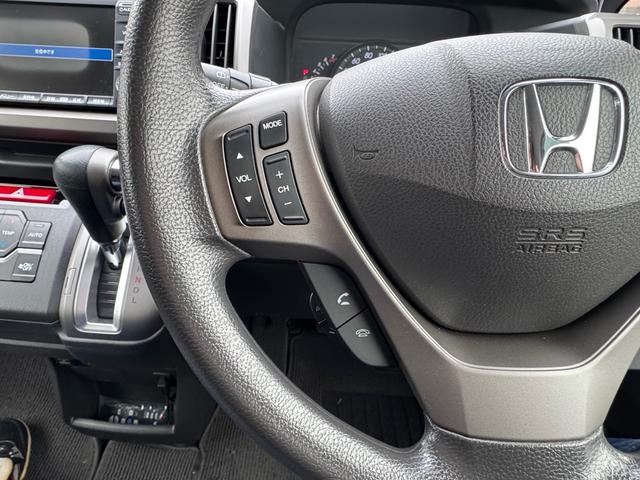 ステップワゴン Ｇ　インターナビ　コンフォートセレクション　２ＷＤ　　両側オートスライドドア　純正ＨＩＤヘッドランプ　純正１０．２インチ後席モニター　純正エンジンスターター（43枚目）