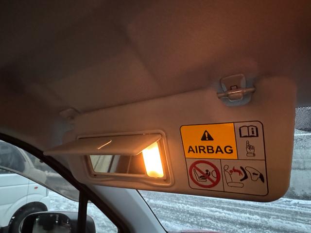 ワゴンＲスティングレー スティングレーＸ　４ＷＤ　ＣＶＴ　寒冷地仕様　スマートフォン連携ナビＴＶ　　純正１４インチアルミホイール（55枚目）