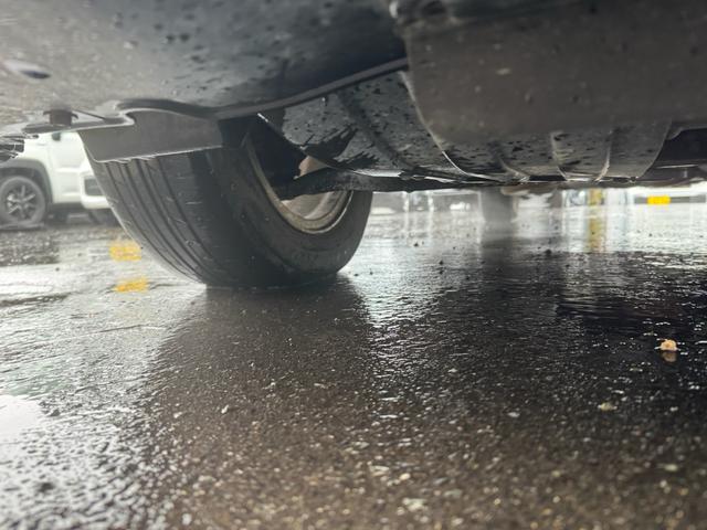 フリードスパイクハイブリッド ジャストセレクション 両側オートスライドドア 純正ナビゲーションTV ビルトインETC 純正15インチアルミホイール(51枚目)