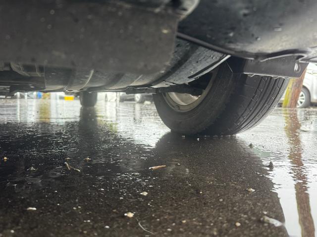 フリードスパイクハイブリッド ジャストセレクション 両側オートスライドドア 純正ナビゲーションTV ビルトインETC 純正15インチアルミホイール(52枚目)