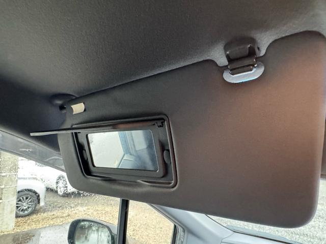 フリードスパイクハイブリッド ジャストセレクション 両側オートスライドドア 純正ナビゲーションTV ビルトインETC 純正15インチアルミホイール(60枚目)