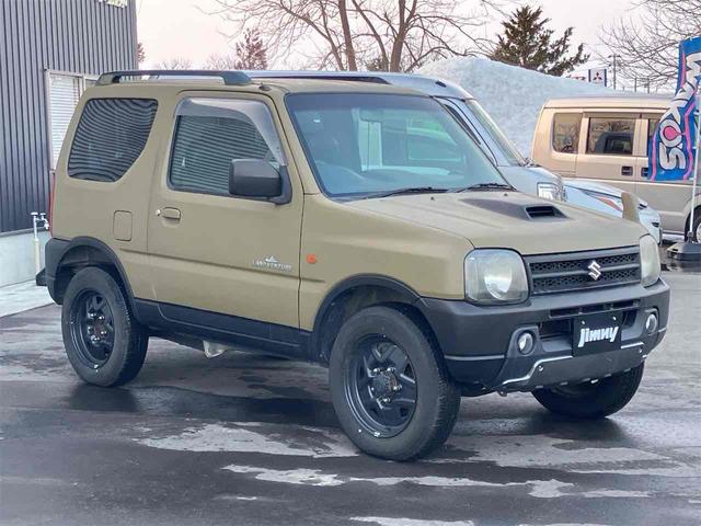 ジムニー ランドベンチャー　４ＷＤ　ＥＴＣ　キーレスエントリー　シートヒーター　ＡＴ　ＡＢＳ　ＣＤ　ＵＳＢ　ルーフレール　アルミホイール　衝突安全ボディ　エアコン　パワーウィンドウ（13枚目）